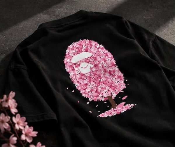 T-shirt  Blossom Tree Tee Black